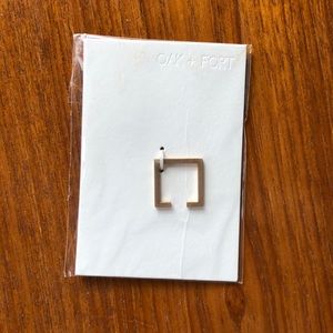 Oak and Fort square ring